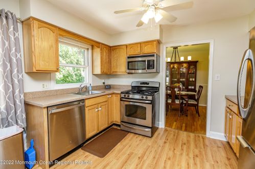 1618 Whitcomb Rd, Lacey NJ  08731-3347 exterior