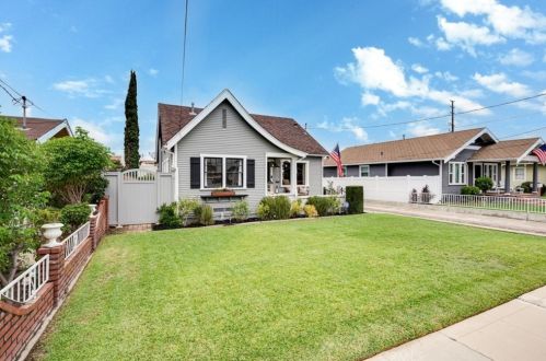 321 Madrona Ave, Brea, CA 92821-5340