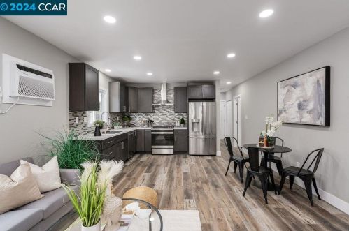 420 8th St, West Pittsburg CA  94565-2632 exterior