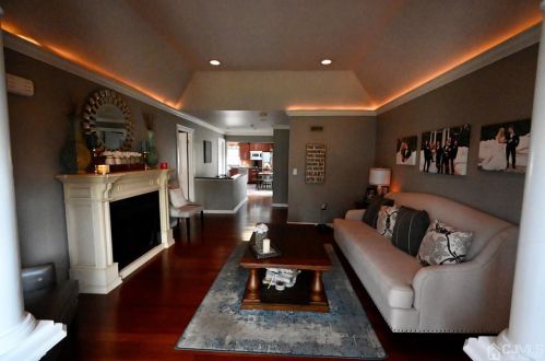 406 Dolores Ave, South Plainfield, NJ 07080-5457