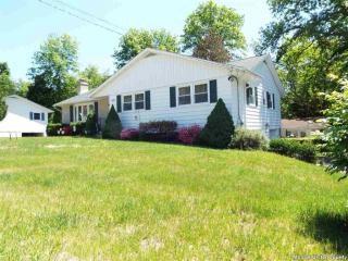 365 Elmendorf Dr, Hurley, NY 12443-5819