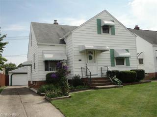 5619 Pelham Dr, Cleveland, OH 44129-4737