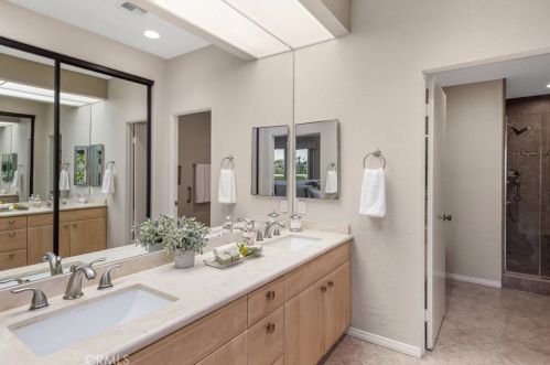 10318 Sunningdale Dr, Rancho Mirage CA  92270-1444 exterior