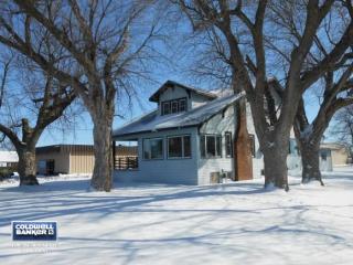 3220 Walter St, Oshkosh, WI 54901-1001