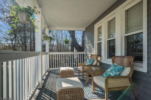 6 Mount Olive Rd, Mount Olive, NJ 07828-3006
