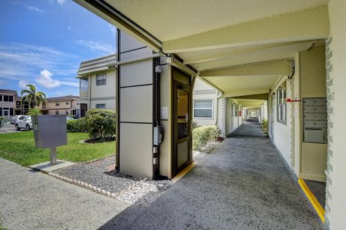 81 Brittany B, Delray Beach, FL 33446-2003