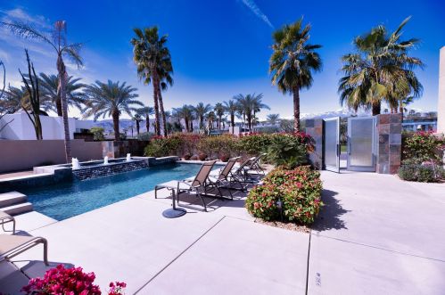 29 Sun Ridge Cir, Rancho Mirage CA  92270-2641 exterior