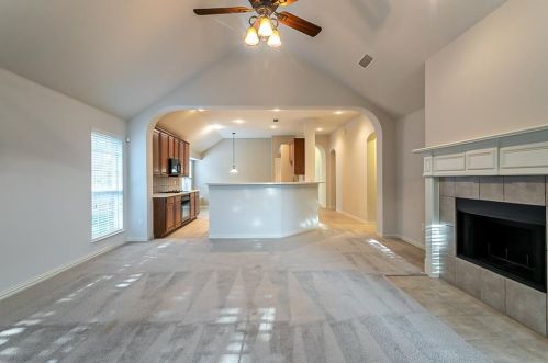 3609 Sutters Way, Lewisville TX  75022-2941 exterior
