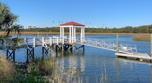 109 Shelmore Blvd, Mount Pleasant SC  29464-6614 exterior