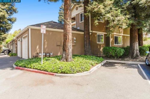 348 Blanchard Ln, Benicia CA  94510-2745 exterior