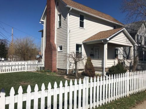 303 Walnut St, Ligonier, PA 15658-1033