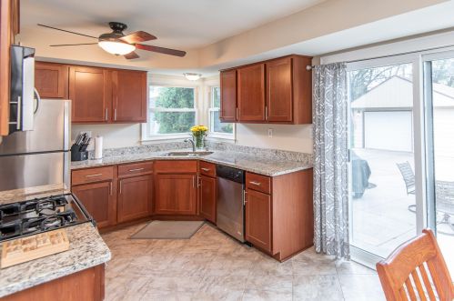 2951 97, Milwaukee WI 53227-3626 exterior