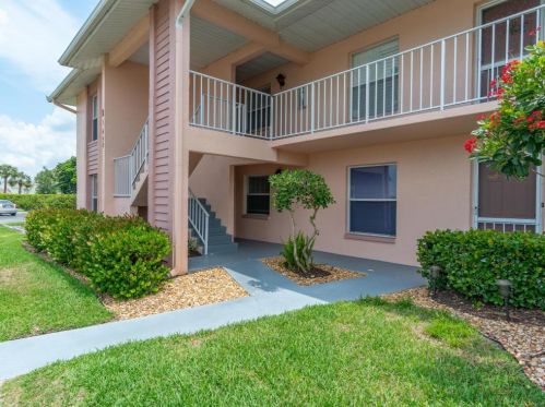1490 Churchill Cir, Naples, FL 34116-3616