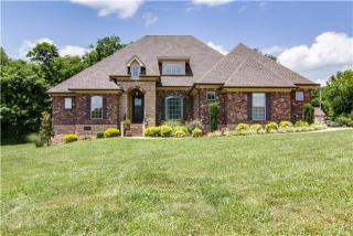 3905 Amanda Beth Ct, Columbia, TN 38401-8656