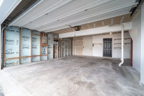 1023 Royal Dr, Canonsburg PA  15317-5004 exterior