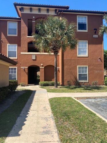 5542 Metrowest Blvd, Orlando, FL 32811-2402