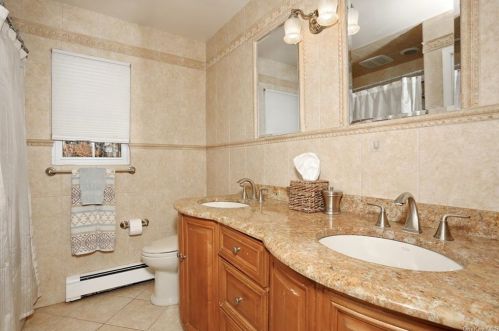 2 Dawson Rd, Thiells NY  10984-1508 exterior