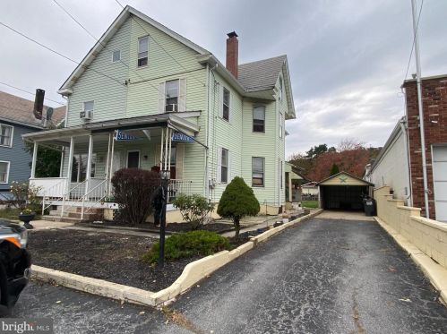 252 Little Gap Rd, Palmerton, PA 18071-5008