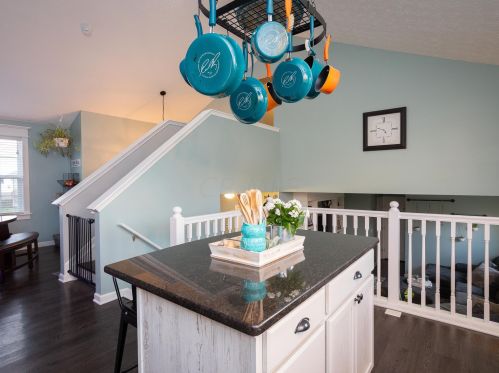 110 Hummock Dr, Pataskala OH  43062-7911 exterior