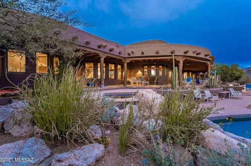 5150 Windsong Canyon Dr, Tucson, AZ 85749-7249