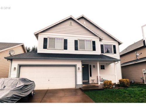 38905 Sawyer St, Sandy OR  97055-9221 exterior