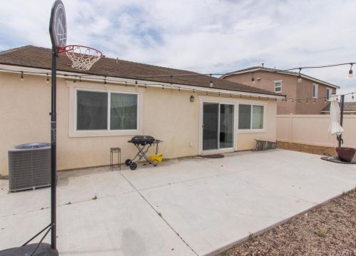 35124 Sorrel Ln, Lake Elsinore CA  92532-2802 exterior