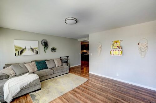 579 Roberta Ave, El Cajon CA  92021-6317 exterior