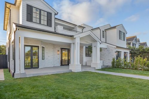 710 Cabrillo Ave, San Diego CA  92118-2030 exterior