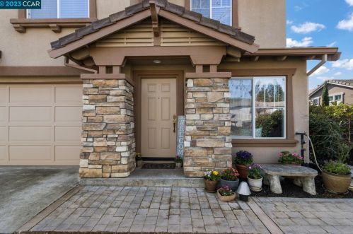 203 Pinewood Ct, Danville, CA 94506-1430