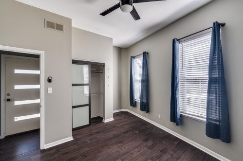 658 Pike St, Covington KY 41011-2127 exterior