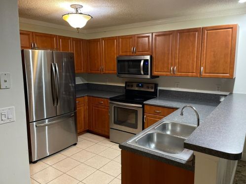 3357 Commodore Ct, West Palm Beach, FL 33411-6481