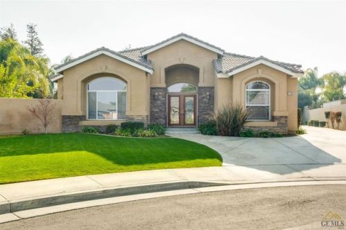 11609 Yarborough Ave, Bakersfield, CA 93312-6810