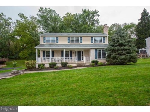 232 Lenape Dr, Berwyn, PA 19312-1849