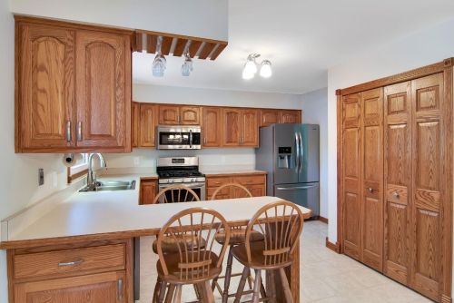 12323 White Oak Dr, Crown Point IN  46307-8420 exterior