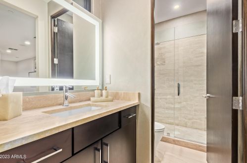 9710 Palisades Blvd, Scottsdale AZ 85268-2755 exterior