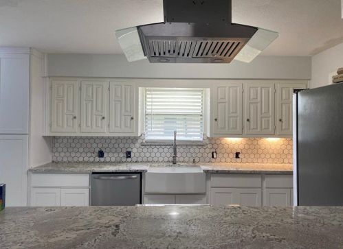 2720 Grandview Dr, Plano TX  75075-8110 exterior