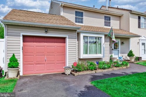 83 Scenic View Dr, Erial, NJ 08081-3011