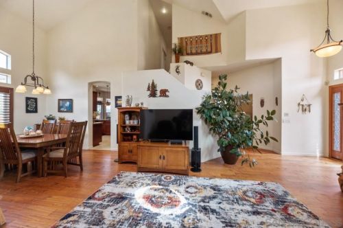 1497 Miss Elle Way, Alpine CA  91901-3981 exterior