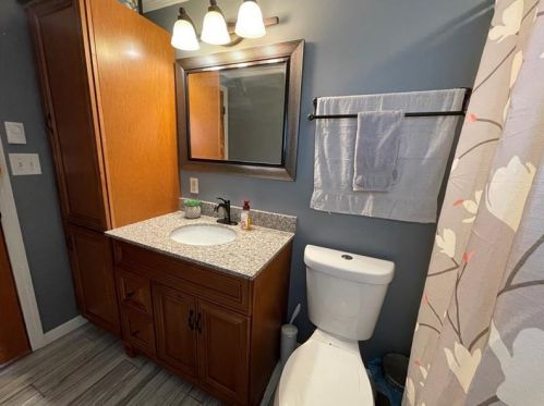 338 Center St, Bridgeville PA  15017-2434 exterior