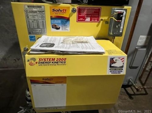 115 Perkins St, Bristol CT  06010-2978 exterior