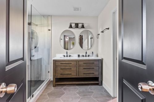 5913 Becky Ln, Pearland TX 77584-8350 exterior