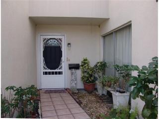 6887 Whitman Ct, Sarasota, FL 34243-1237
