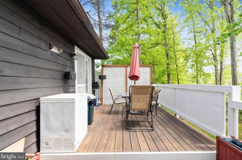 7004 Plantation Forest Dr, Spotsylvania VA  22553-7767 exterior