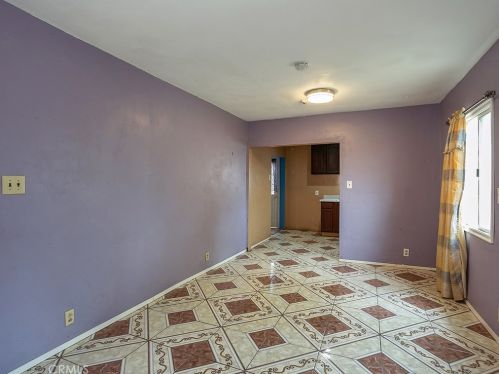 2275 Oris St, Compton CA 90222-3055 exterior