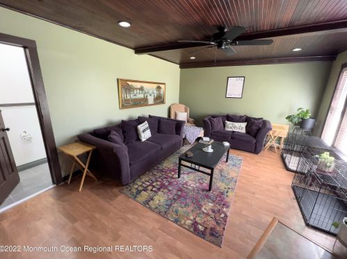 475 Toms River Rd, Jackson Twp NJ  08527-3722 exterior