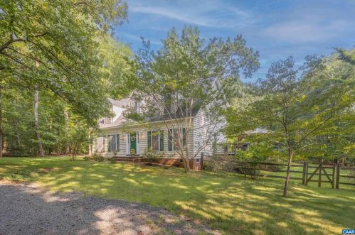 1802 Bybees Church Rd, Bybee, VA 22963-4037