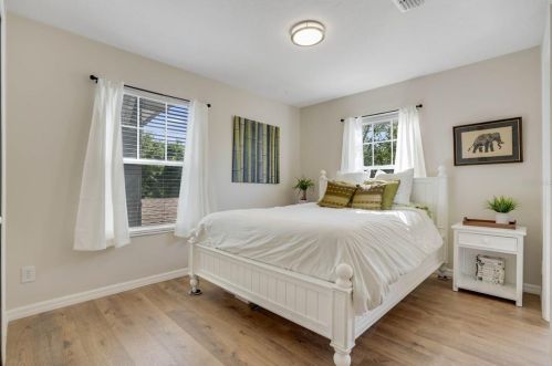 1017 Nash Dr, Kissimmee FL  34747-4310 exterior