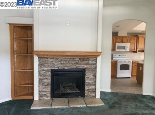 29061 Westbourne Ct, Hayward, CA 94544-6345