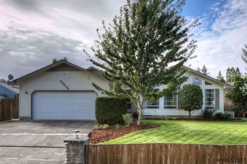 38930 3rd Ave, Scio, OR 97374-9414