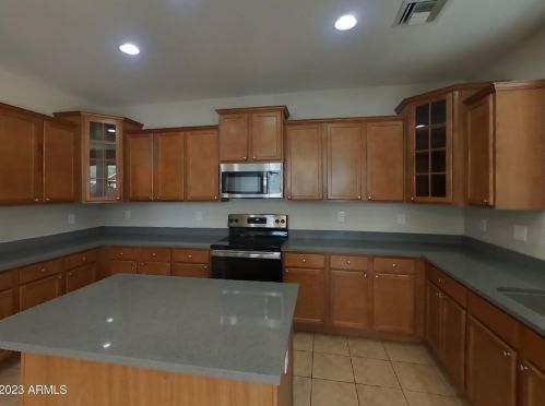 41618 Avella Dr, Maricopa AZ  85138-3297 exterior